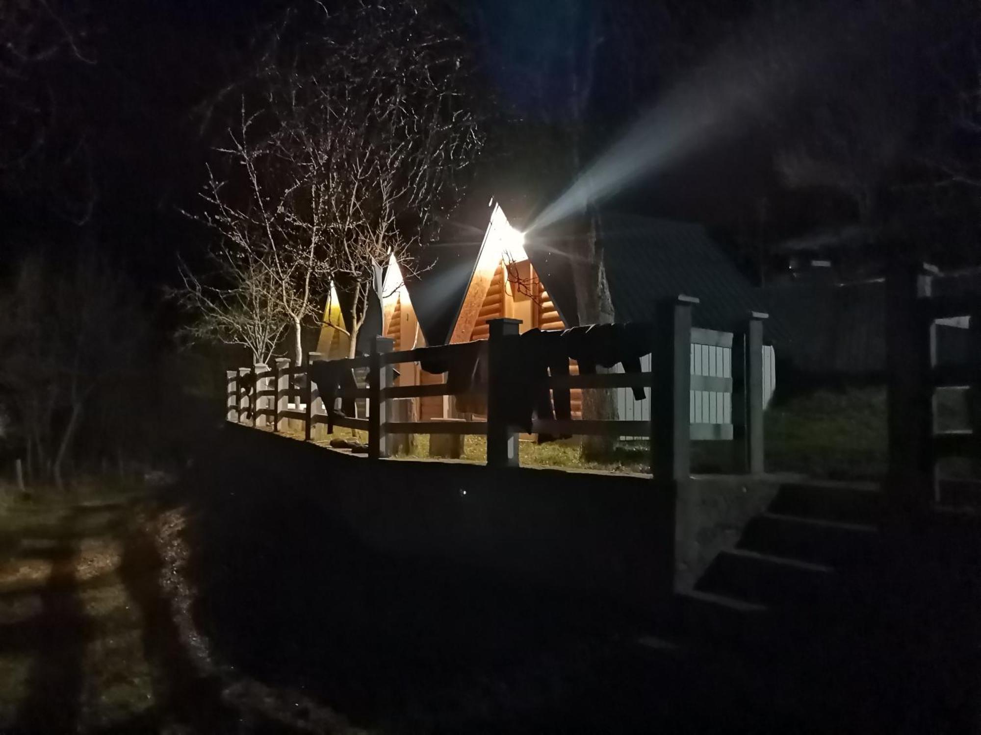 Ethno Cottage Momo Tepca Zabljak  Phòng bức ảnh